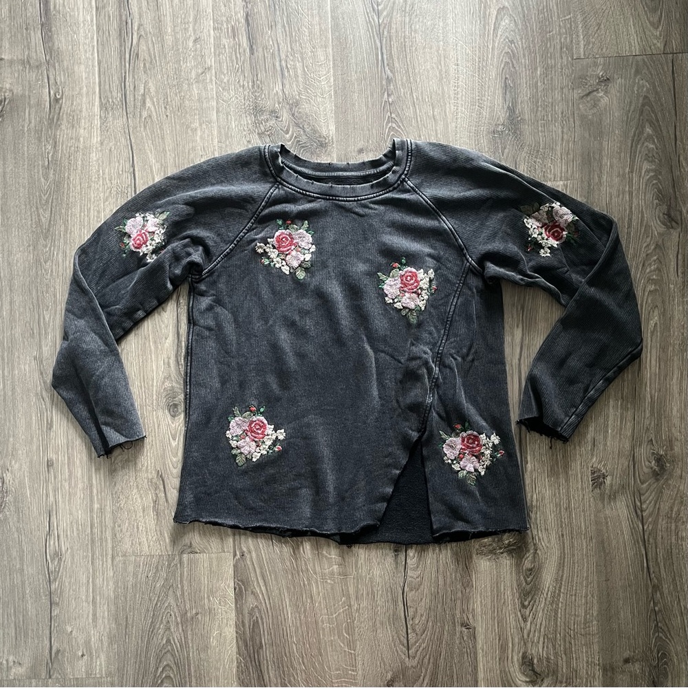 Lucky Brand Black Floral Embroidered Sweatshirt - Picture 7 of 14